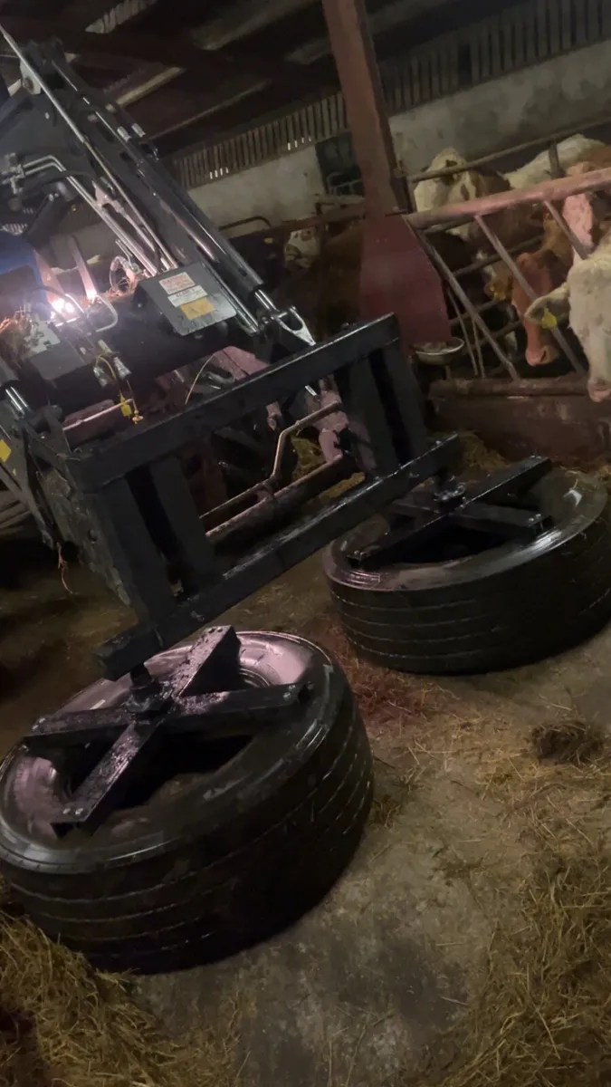 Silage pusher - Image 2