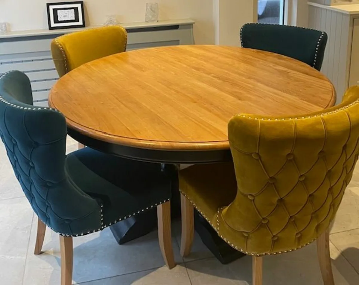 5ft Solid Wood Round Dining Table and 4 chairs - Image 2