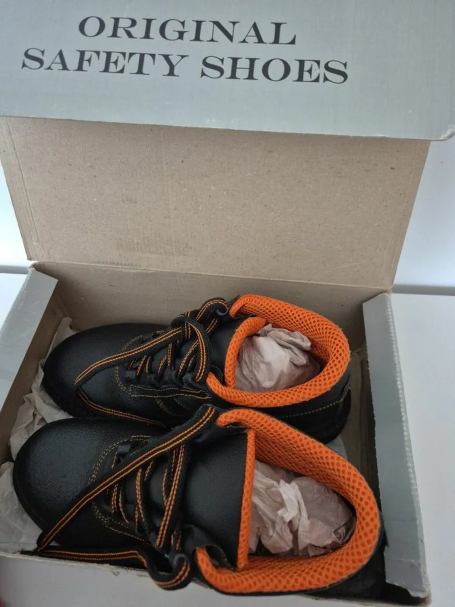 Longstone safety boots, NEW! - Image 3