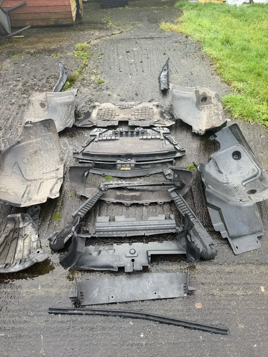 Mercedes Benz, Audi Parts Front End - Image 1