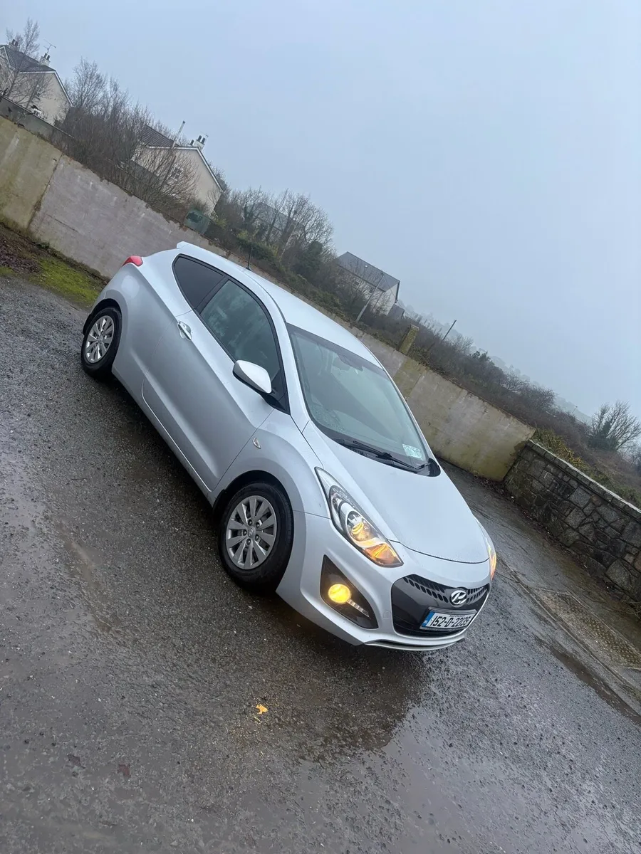 Hyundai i30 - Image 4
