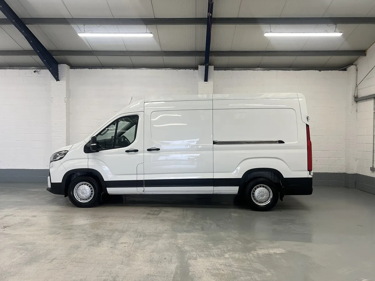 2021 Maxus Deliver 9 Panel Van - Image 3