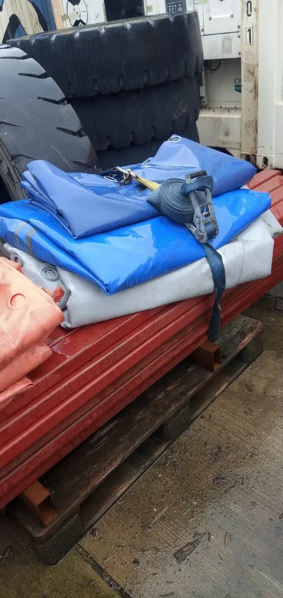 Canvas covers and box section - Image 2