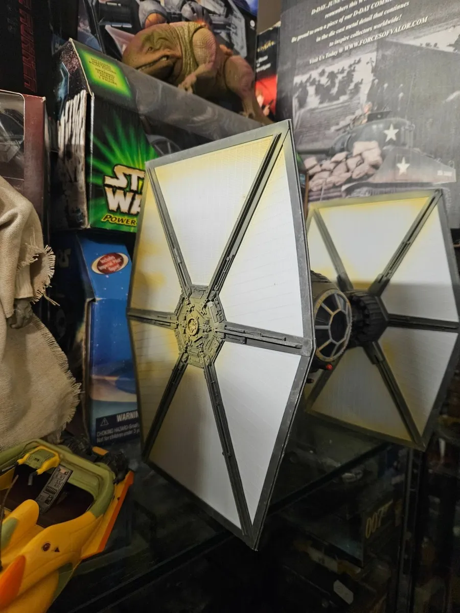 Star Wars Tie Fighter - Image 1