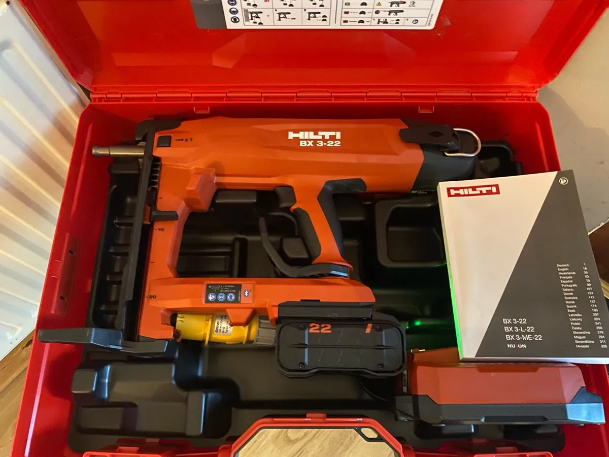 Hilti concrete nailer - Image 1