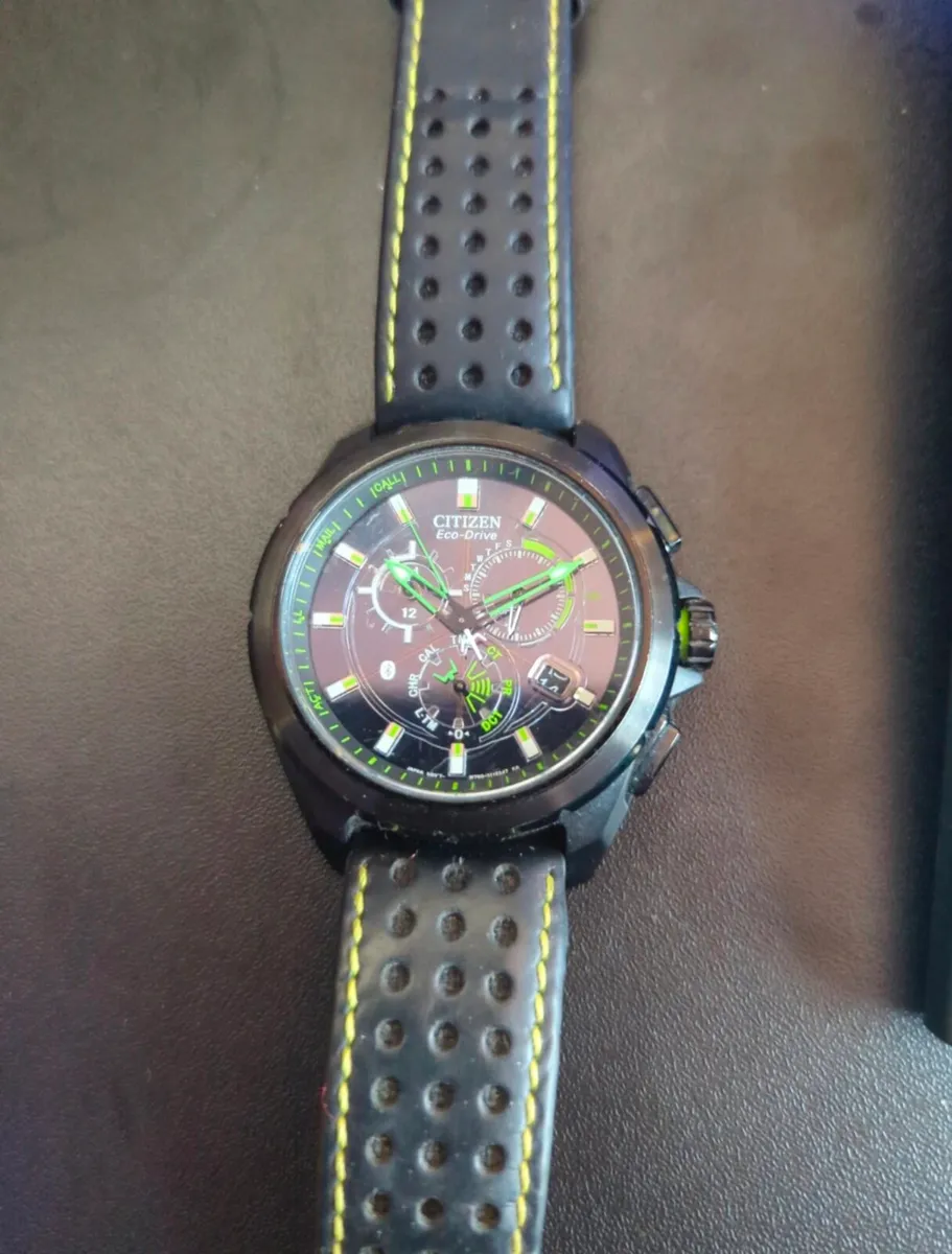 Citizen W760 - Image 1