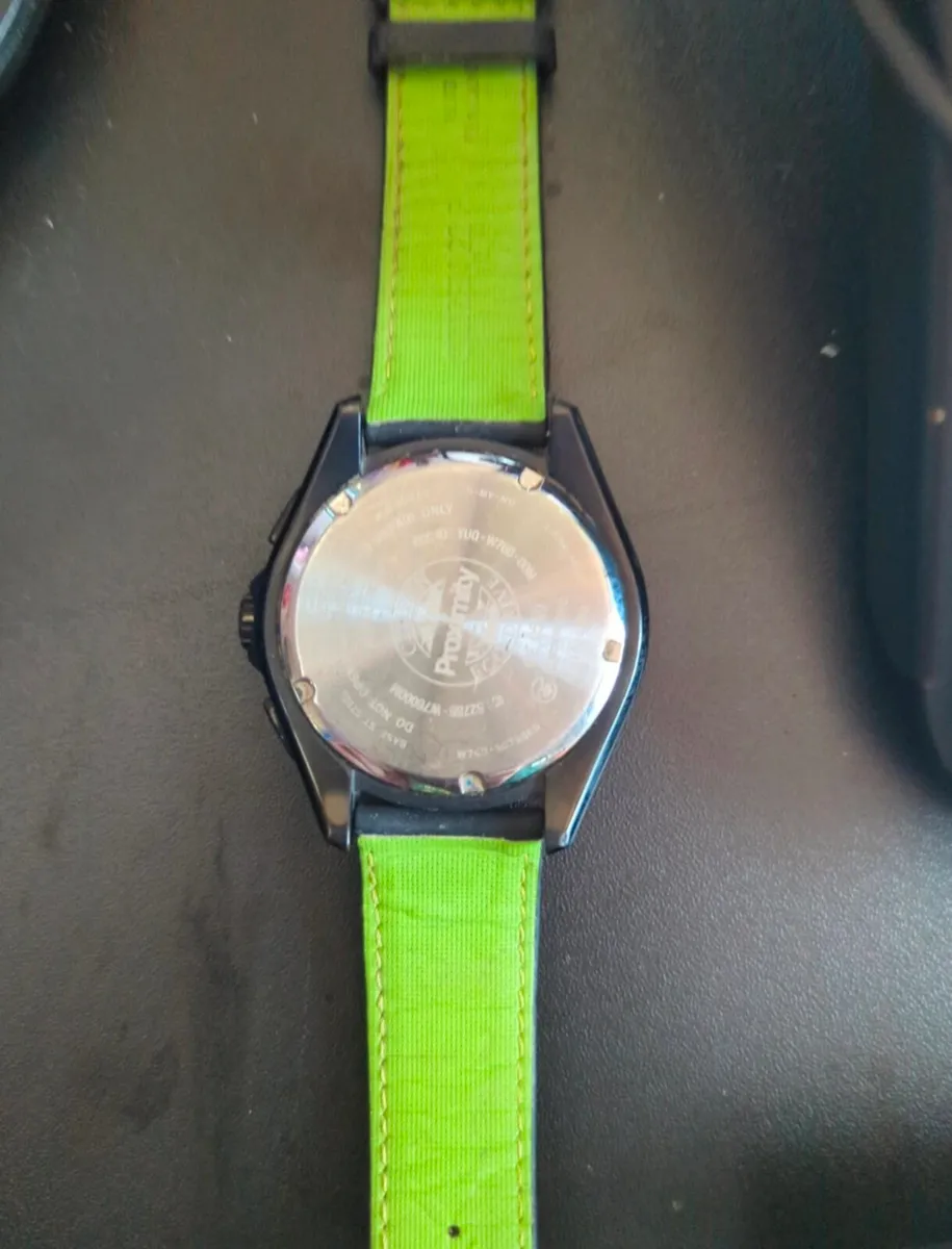 Citizen W760 - Image 2