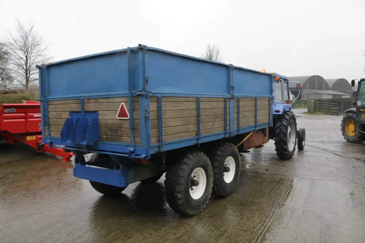 grain trailer - Image 3