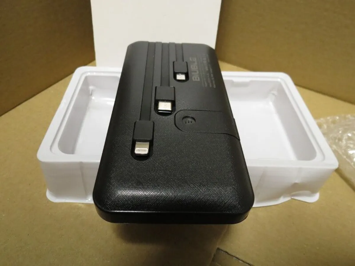 NEW in Box Power Bank BiUBLE 9000 mah - Image 3