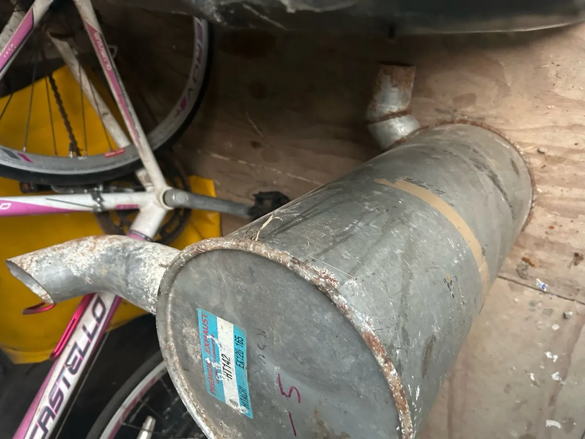 Hitachi hand rail x cab guards - Image 3