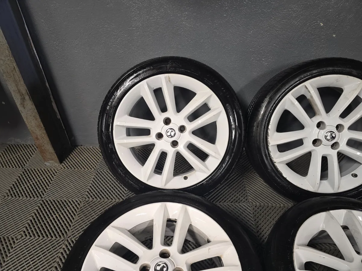 17" Vauxhall Corsa Limited Edition Alloys - Image 4
