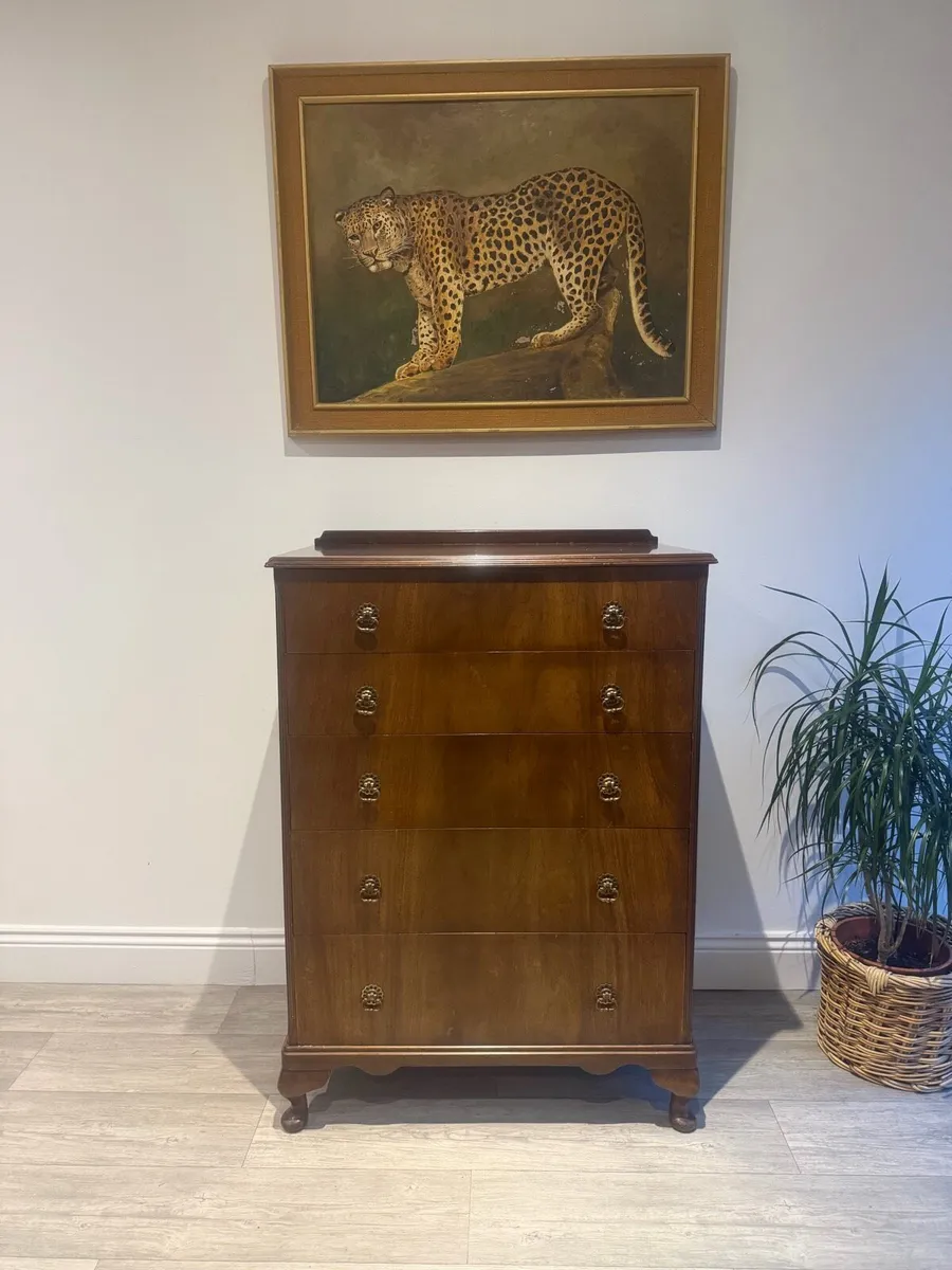 Vintage Mahogany Chest of Drawers - Image 1