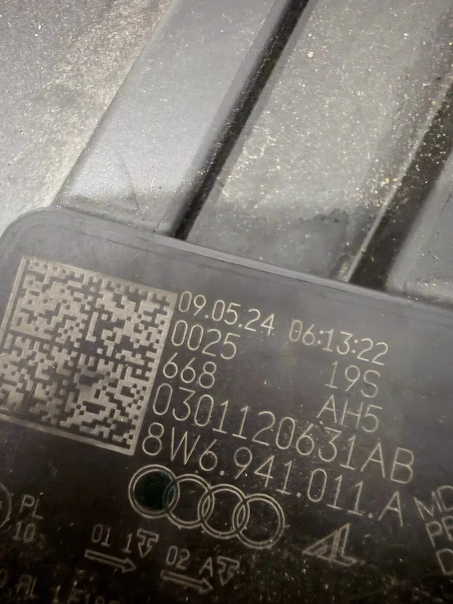 Audi A5 HEADLIGHTS - Image 4