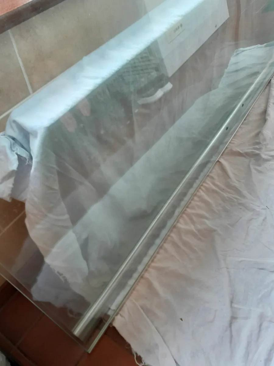 shower door & panel - Image 1