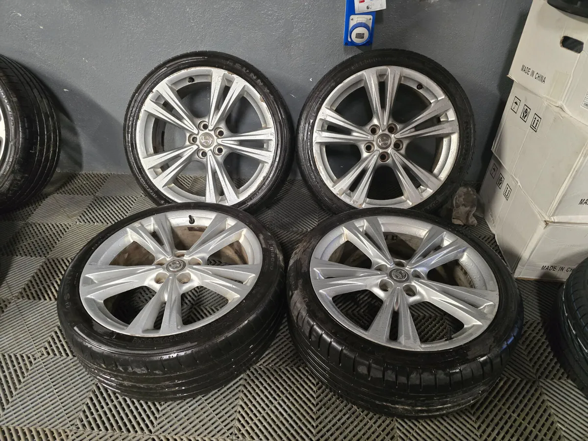 18" Vauxhall Astra K VX-Line Alloys - Image 1