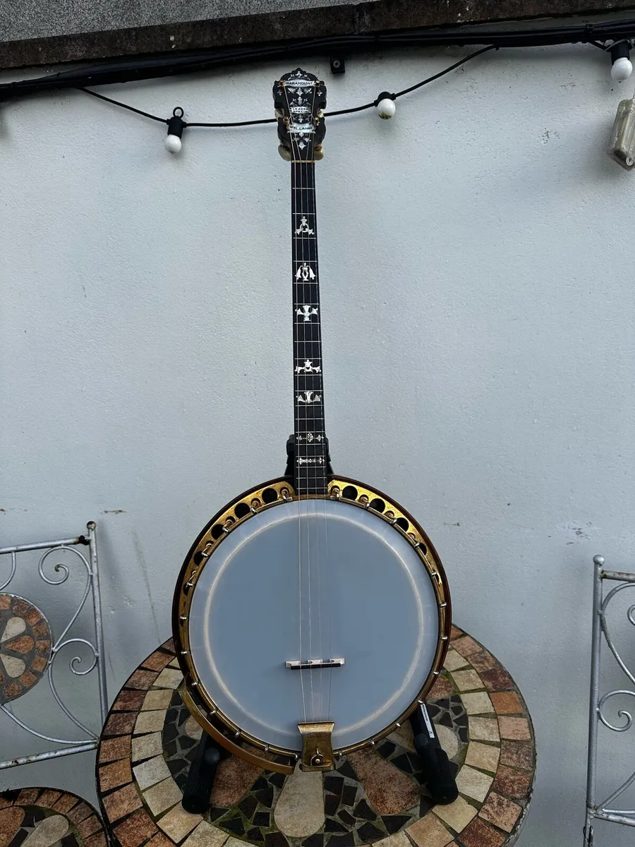 Selection of Paramount Tenor Banjo - Image 3