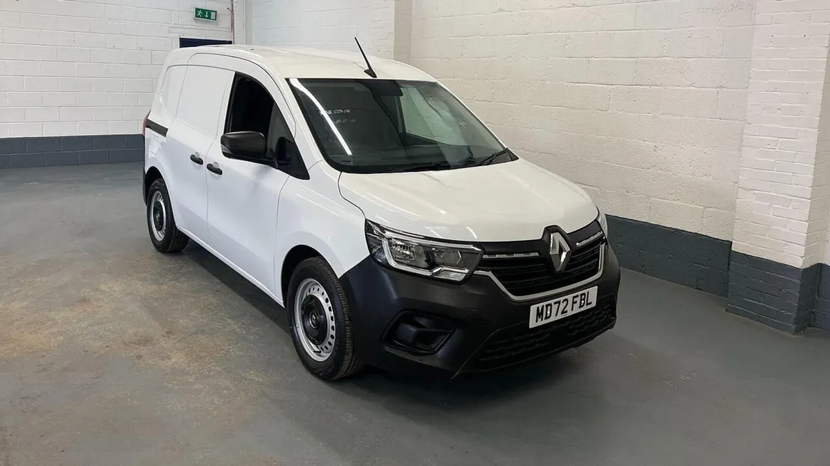 2022 Renault Kangoo Small Panel Van - Image 1