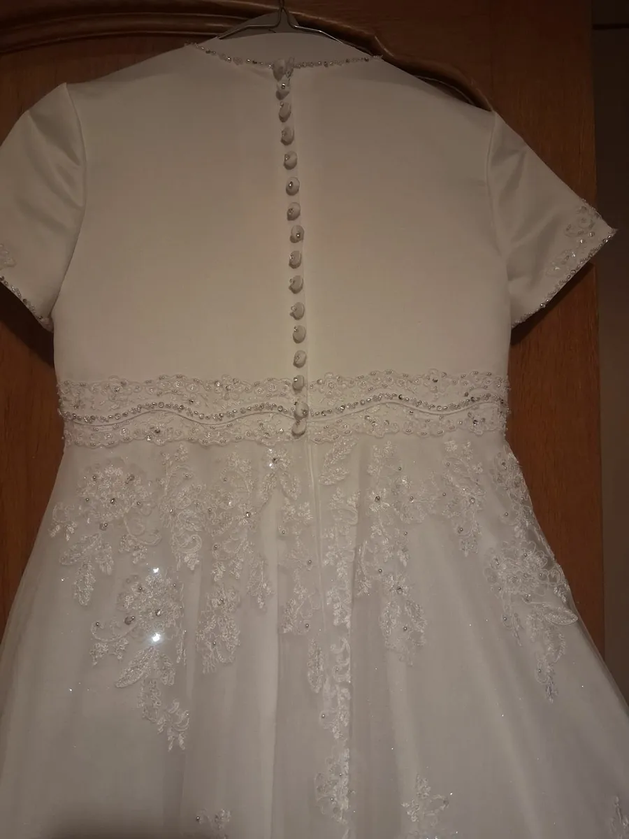 Communion dress - Image 4