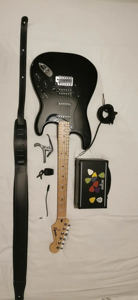 Electric Guitar Complete Bundle - Image 1