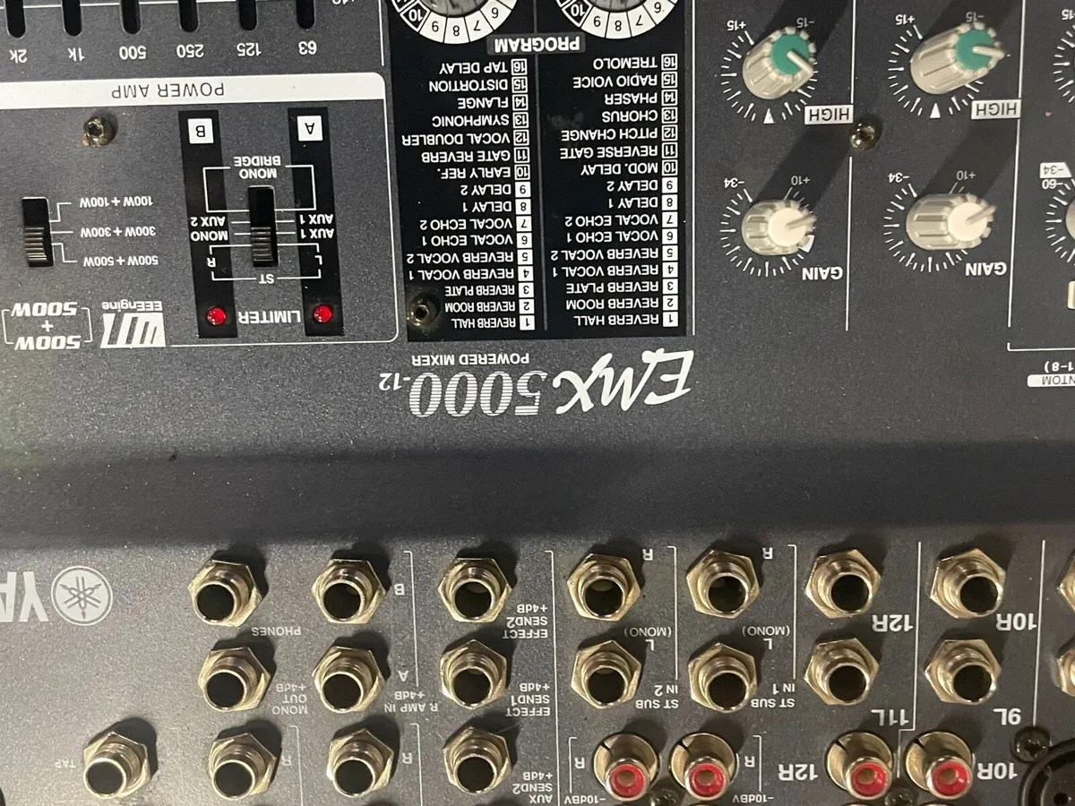 Yamaha EMX 5000 12 channel Mixer - Image 3