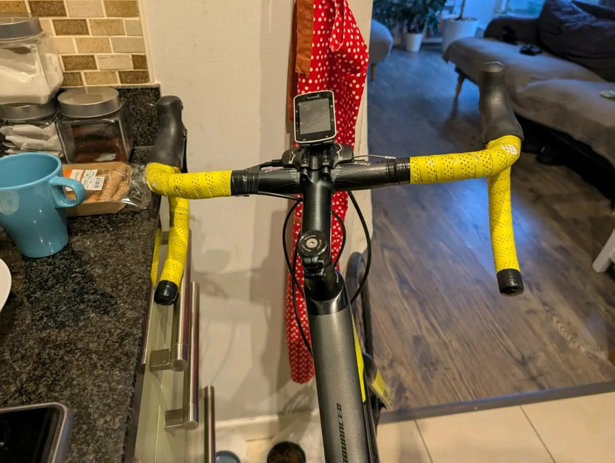 Giant Defy Advanced 2 Carbon Road Bike (Size XL) - - Image 2