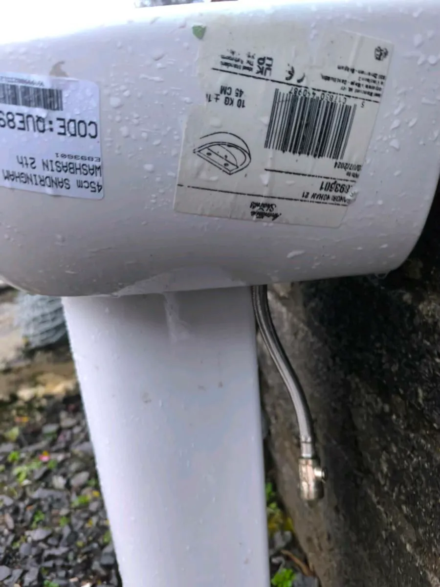 Handbasin and pedistil - Image 2