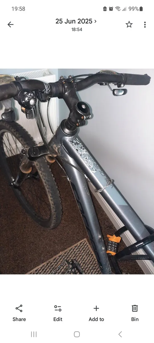 Carrera Valour Mens Mountain bike 20 M - Image 2