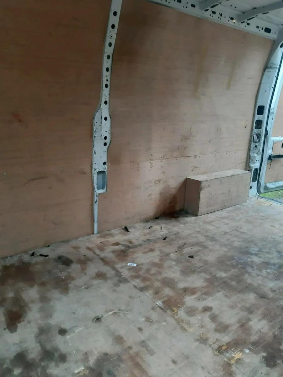 162 Renault master - Image 2