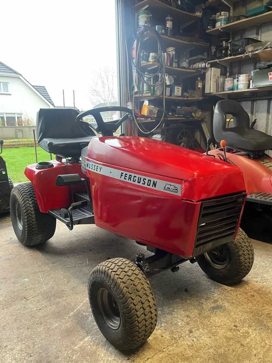 Massey Ferguson Garden tractor - Image 1