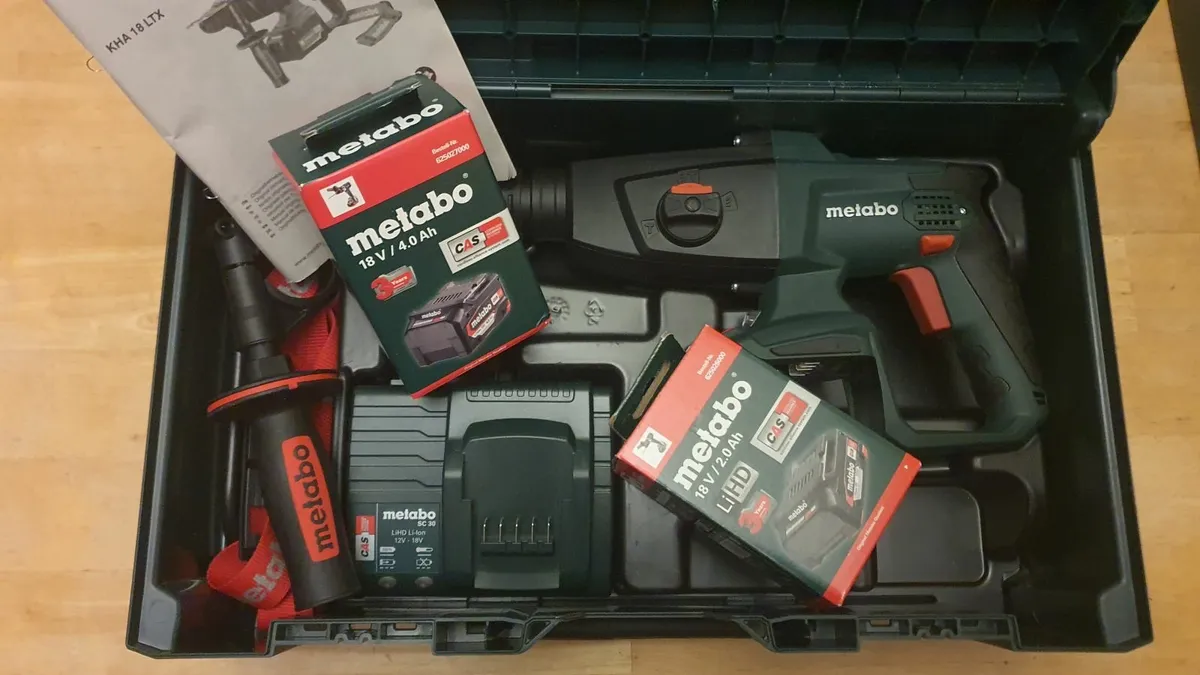 18V Cordless Metabo SDS Hammer Drill Kit - Image 2