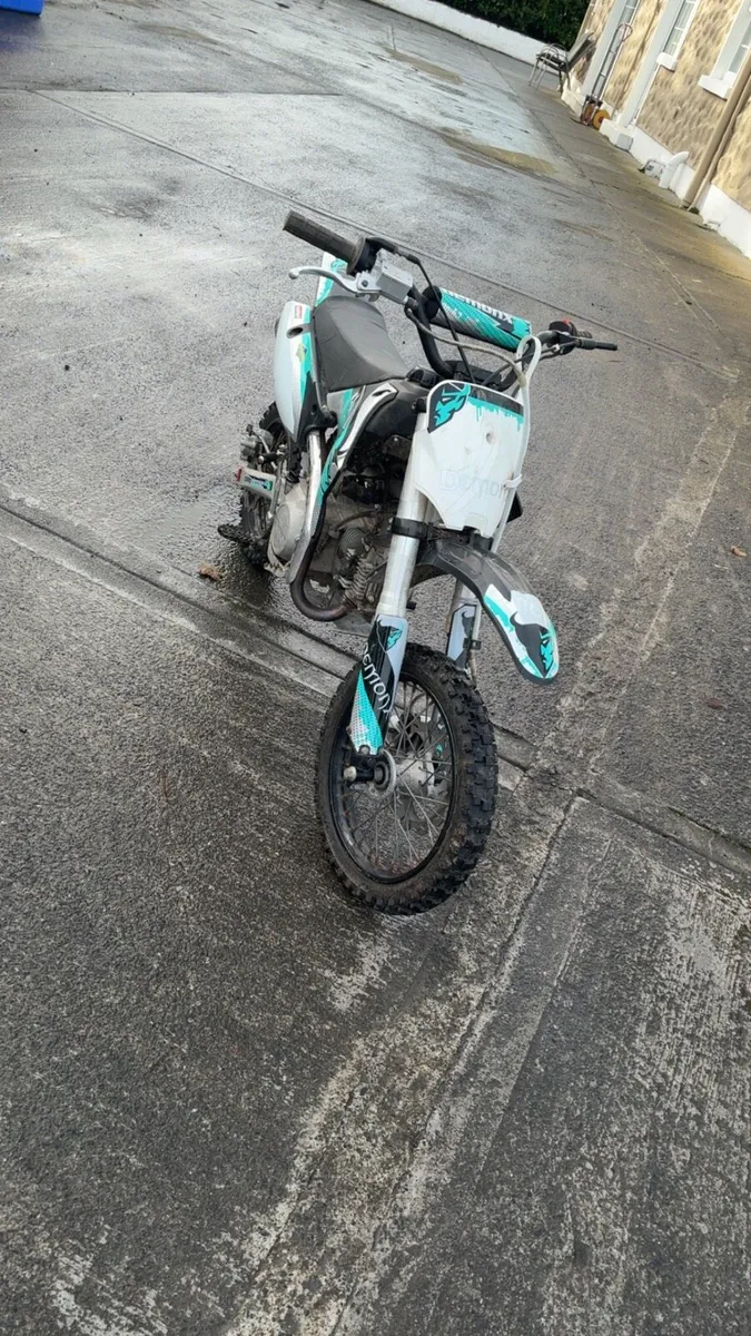 Small pit bike - Image 1