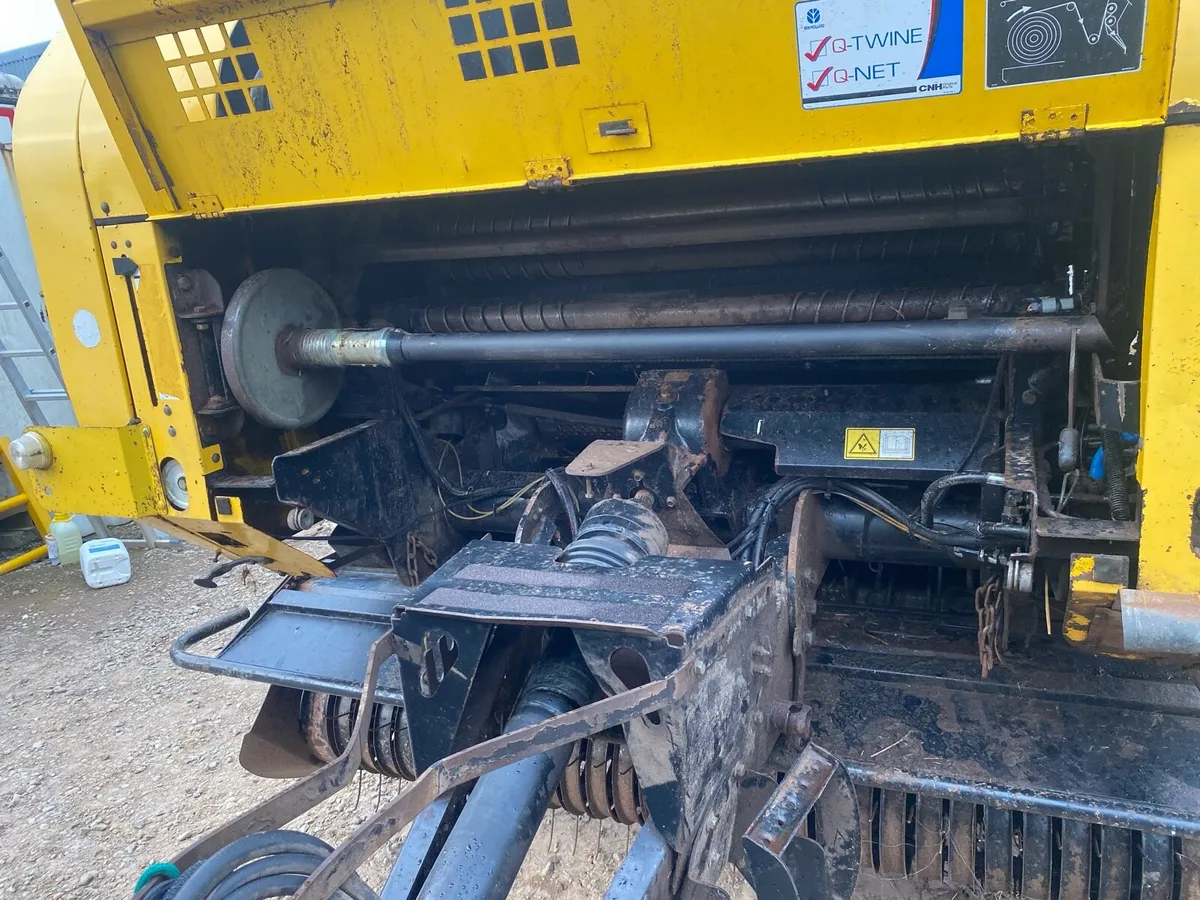 New Holland belt baler - Image 4