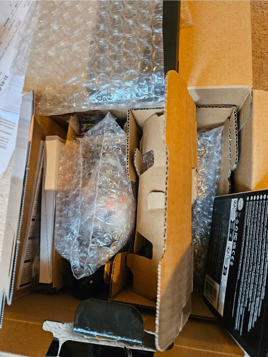 Canon EOS R100 + lens RF-S 18-45 Stm Mirrorless Ca - Image 2