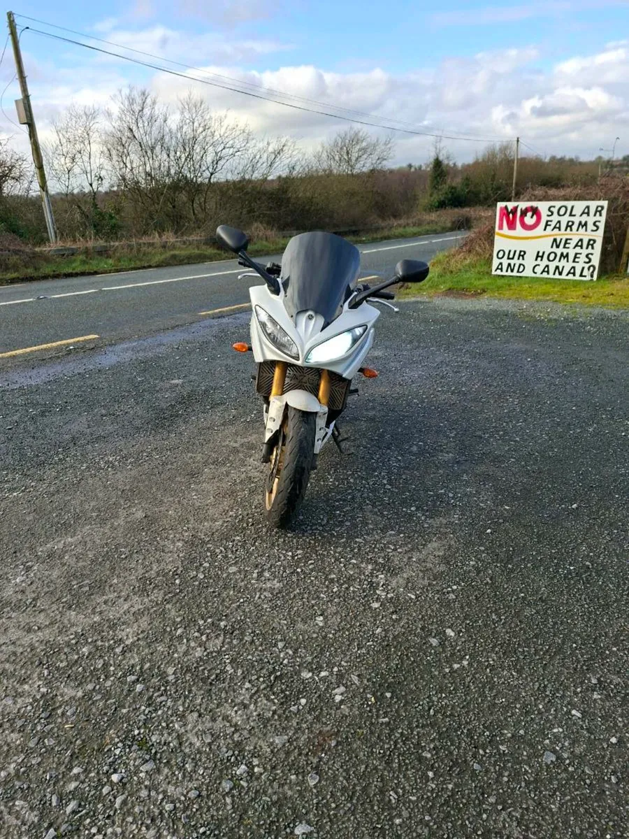 Yamaha fz800 - Image 2