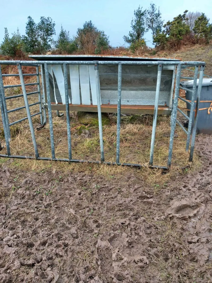 Creep feeder - Image 1