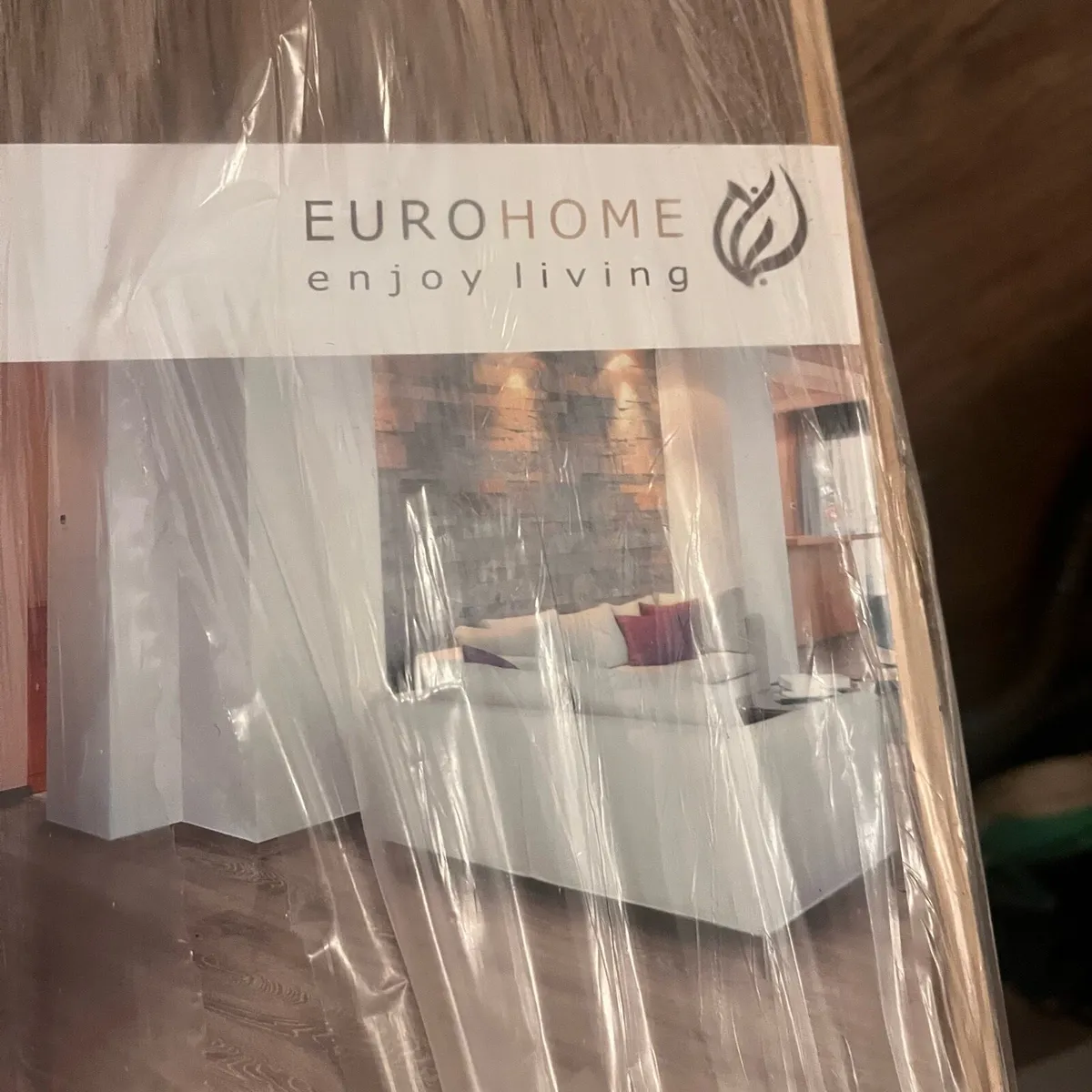 Laminate Flooring - Image 2