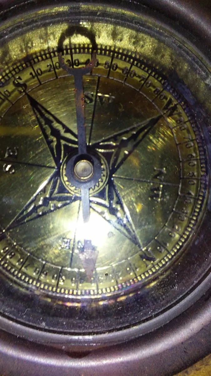 antique ships Compass - Image 2