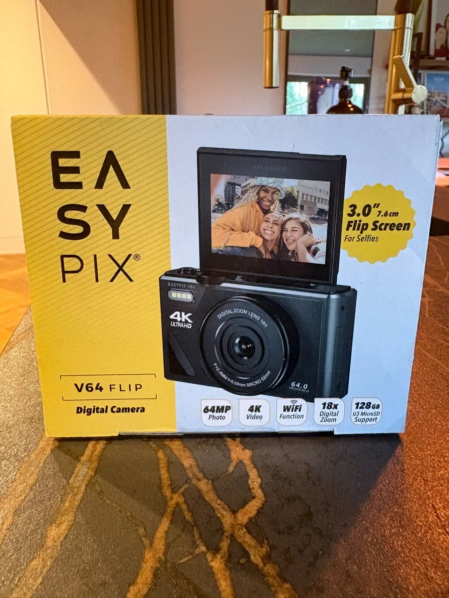 Easypix V64 Flip Digital Camera with Flip Screen