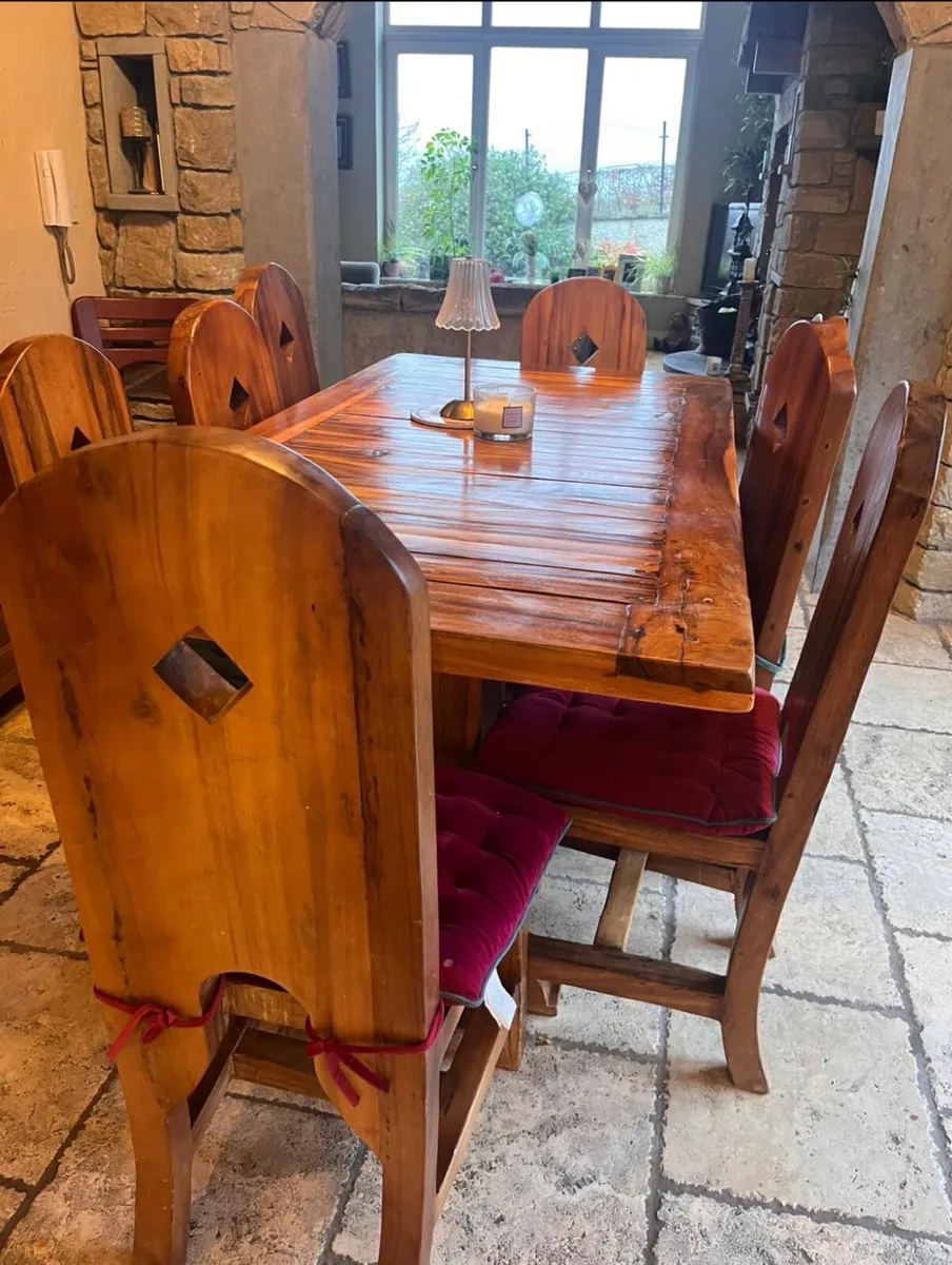 Dining table & chairs - Image 2