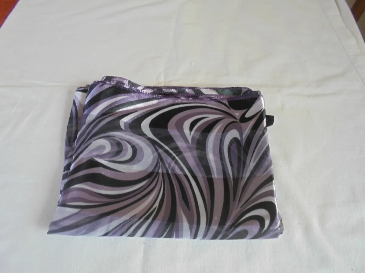 Ladies Scarf for Sale - Image 2