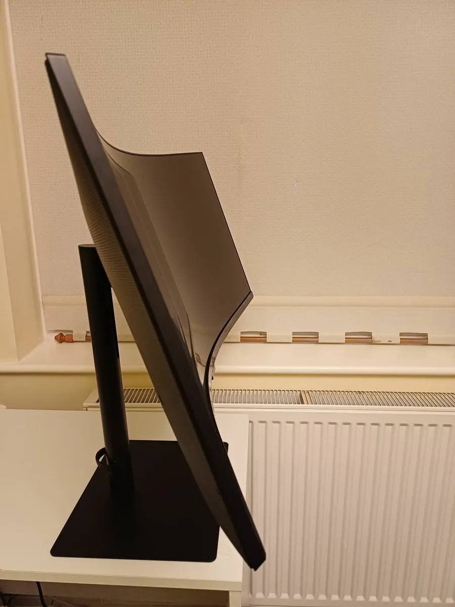 Samsung viewfinity s6 34 - Image 4