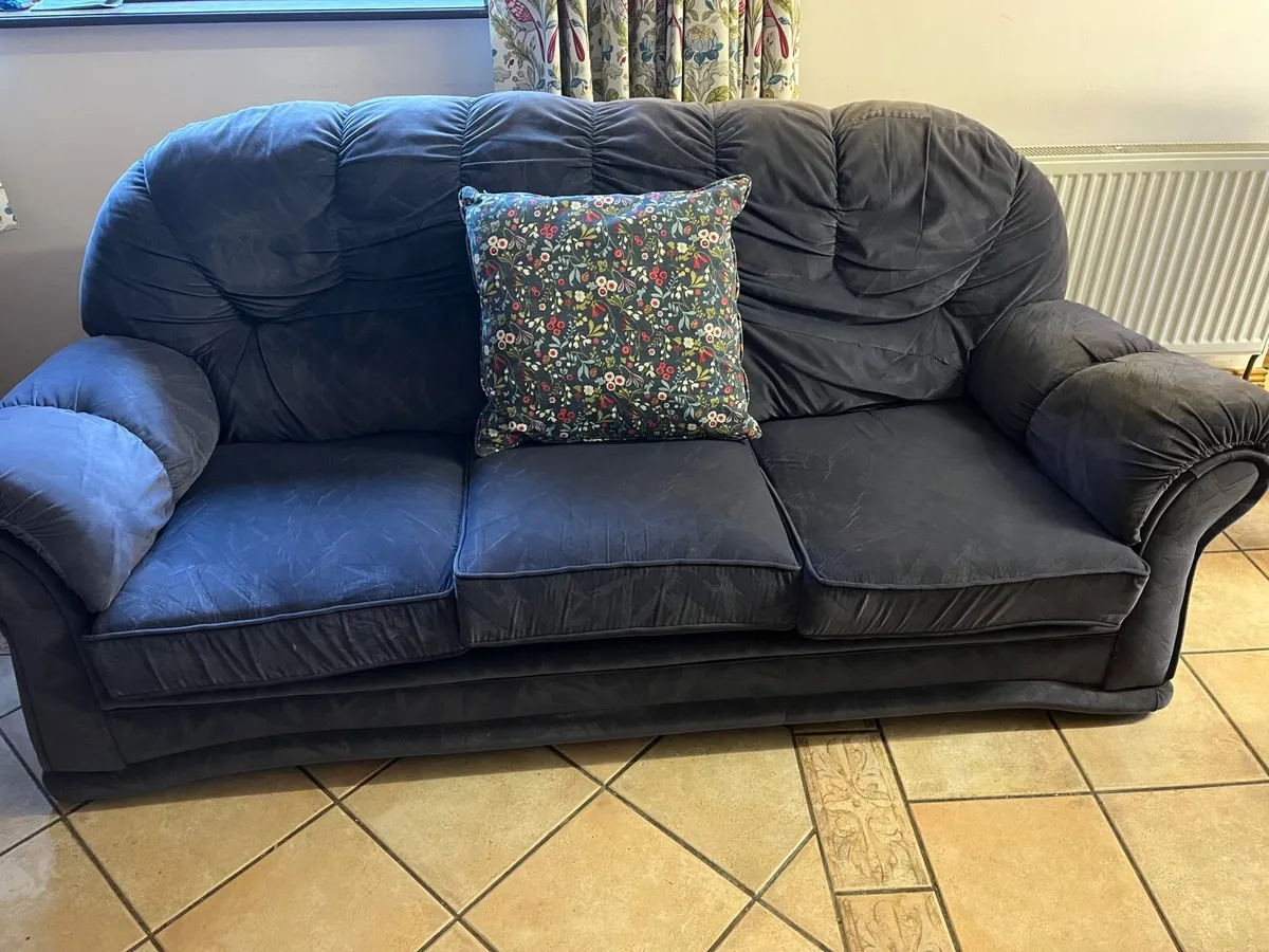 3 Seater Couch - Image 2