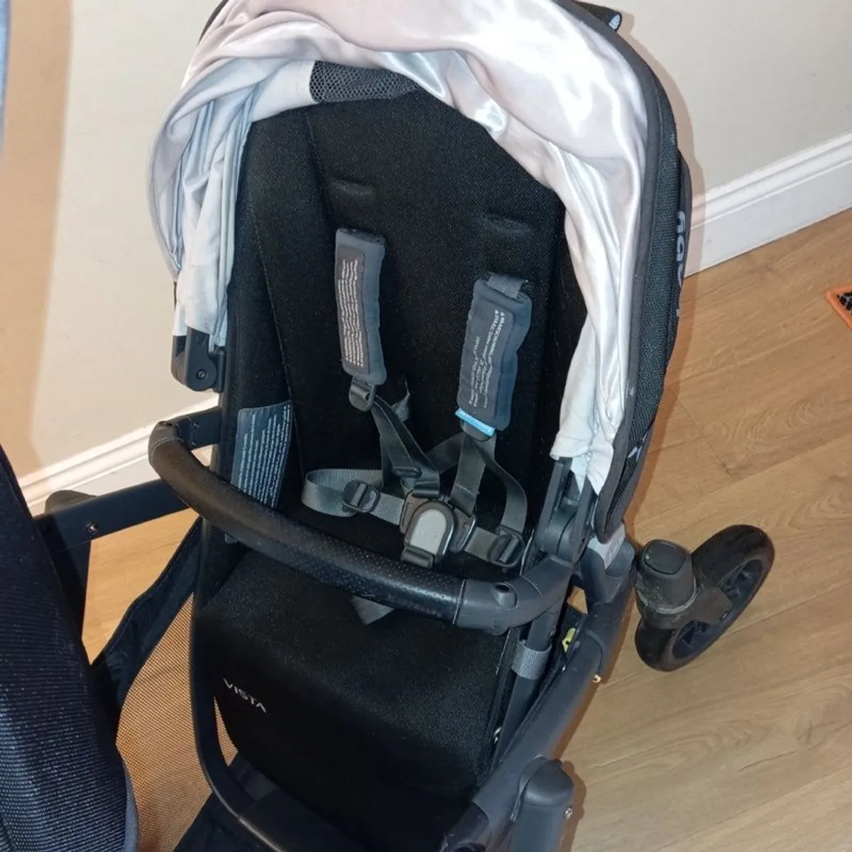 Uppababy Vista Travel System - Image 3