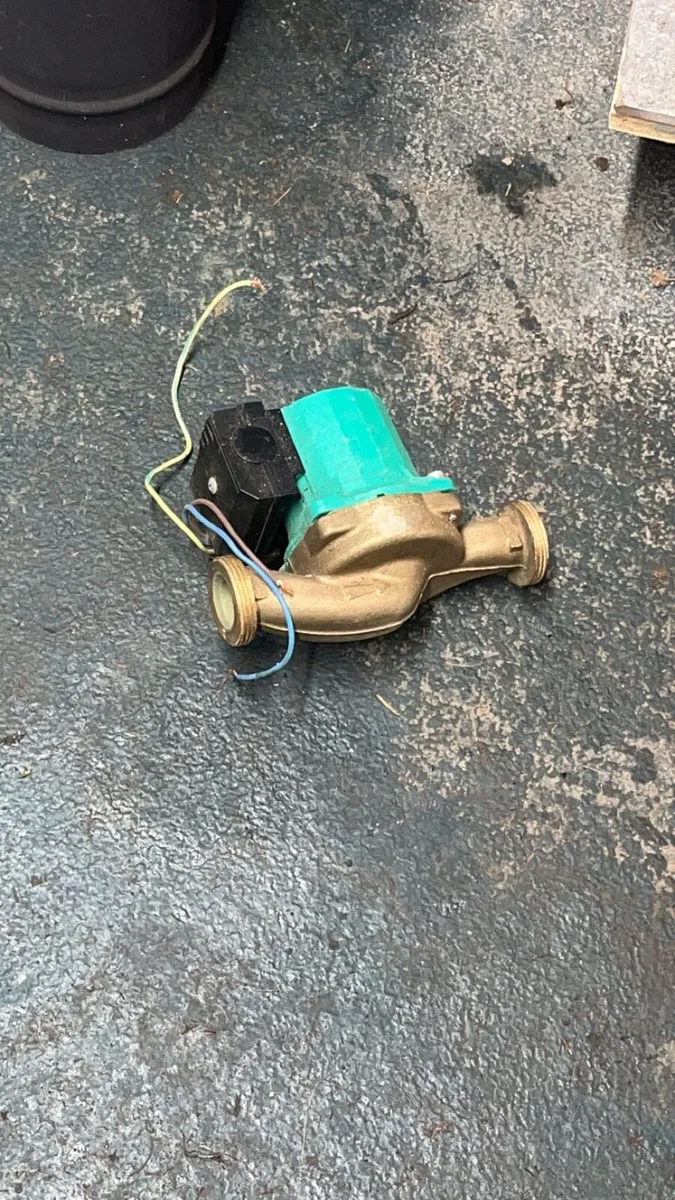 Circulating pump. Brass - Image 2