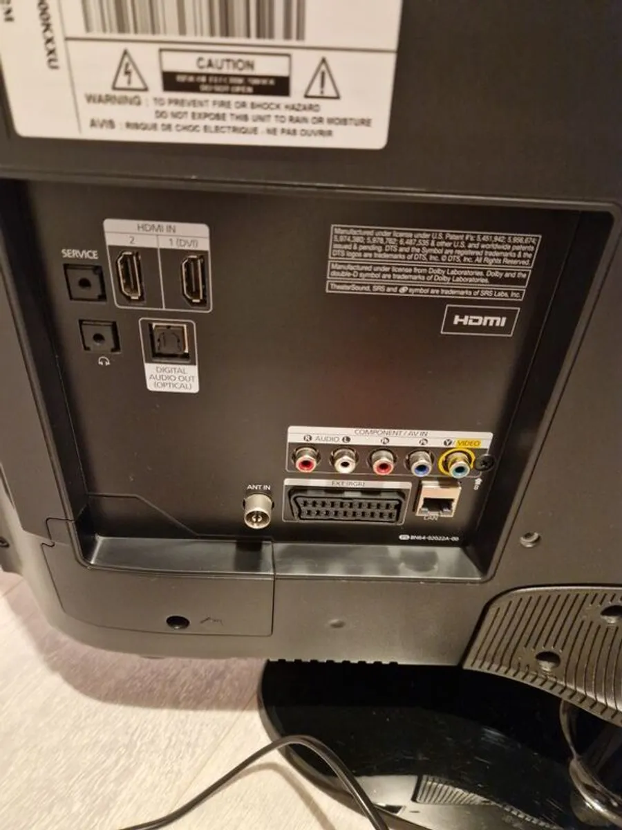 Samsung 32 Inch TV - Image 3