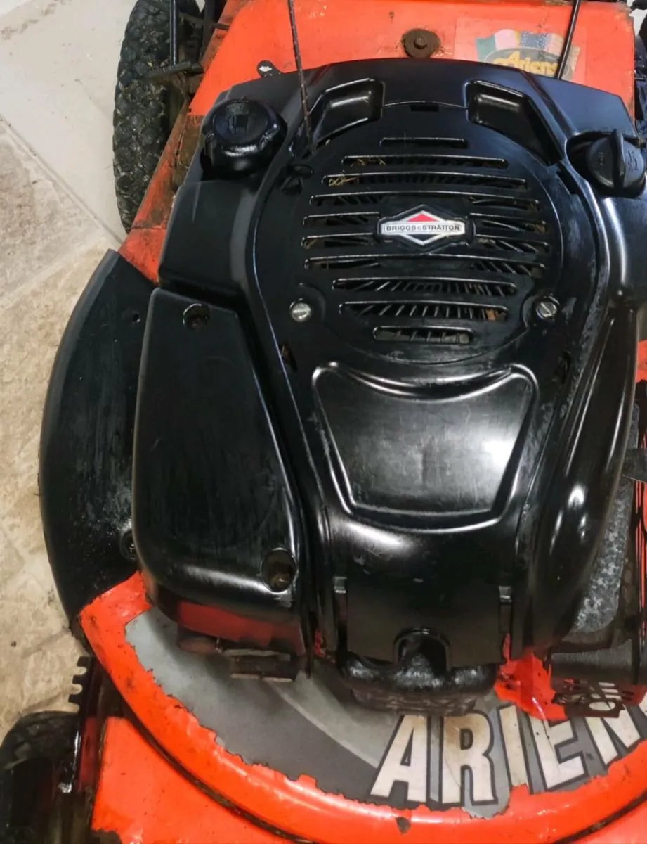 Ariens 21" Lawnmower - Image 3