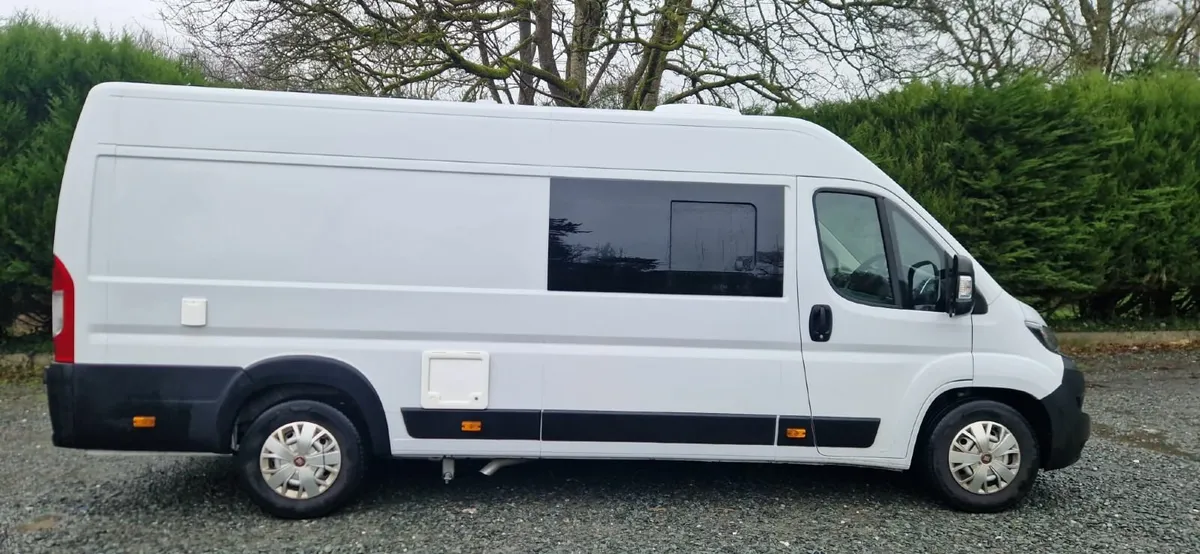 231 Ducato Maxi 160hp Camper, 6 Seats, Bunks, 28km - Image 2