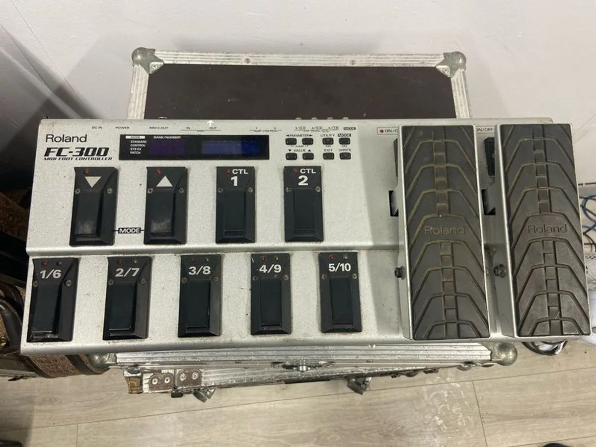 Voodoo valve and foot controller - Image 1