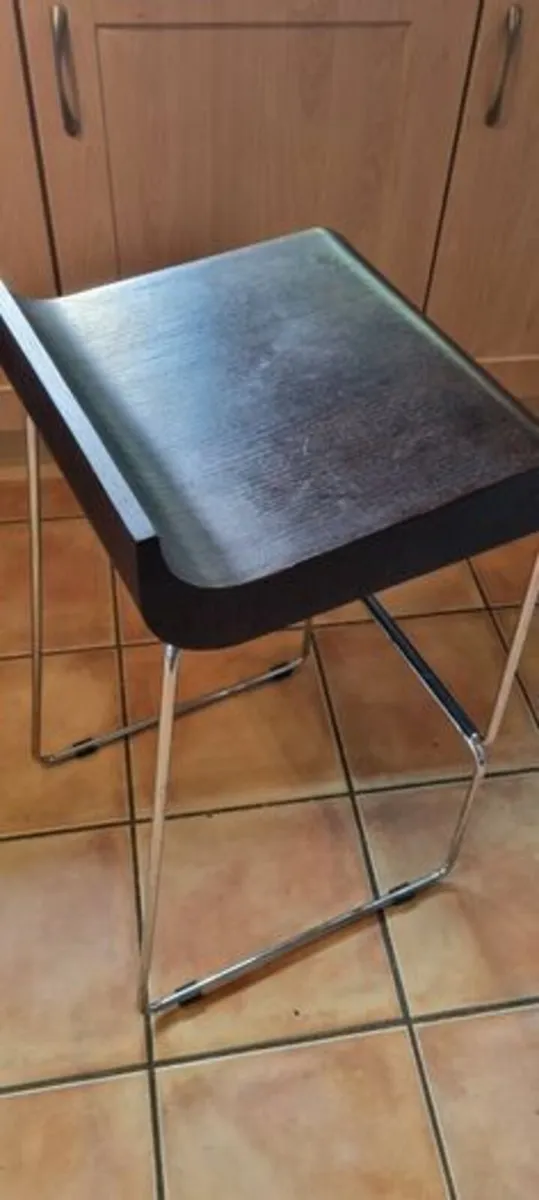 High Class Italian Calligaris Bar Stool - Image 1