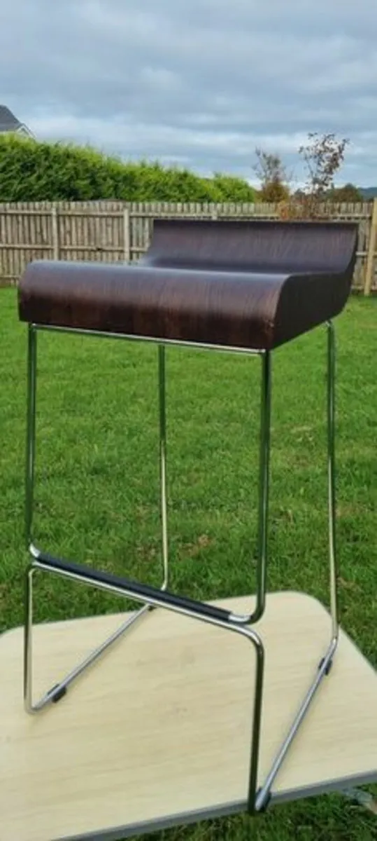 High Class Italian Calligaris Bar Stool - Image 3